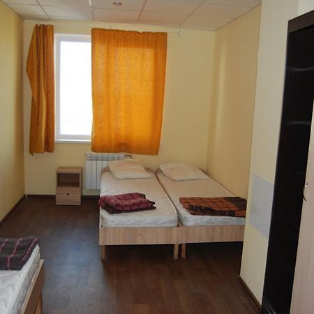 Hostel Raduga Киев Экстерьер фото