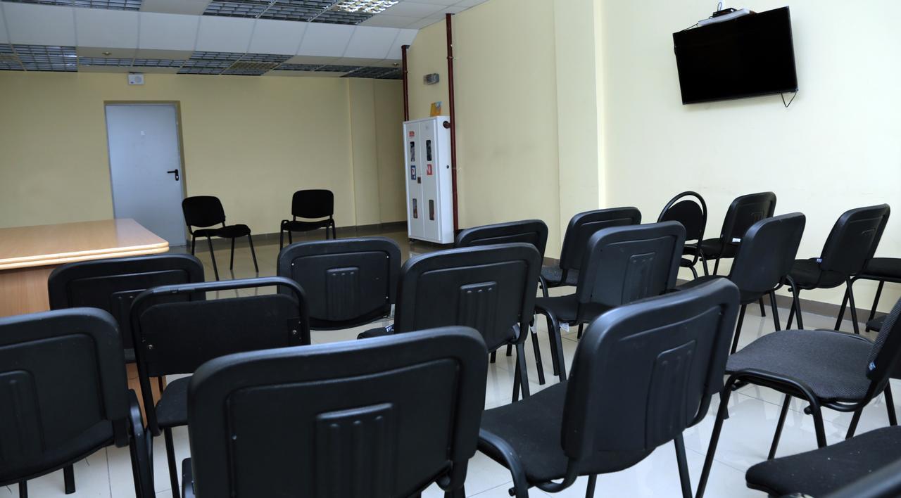 Hostel Raduga Киев Экстерьер фото