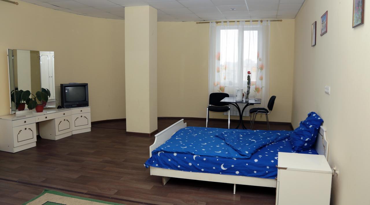 Hostel Raduga Киев Экстерьер фото